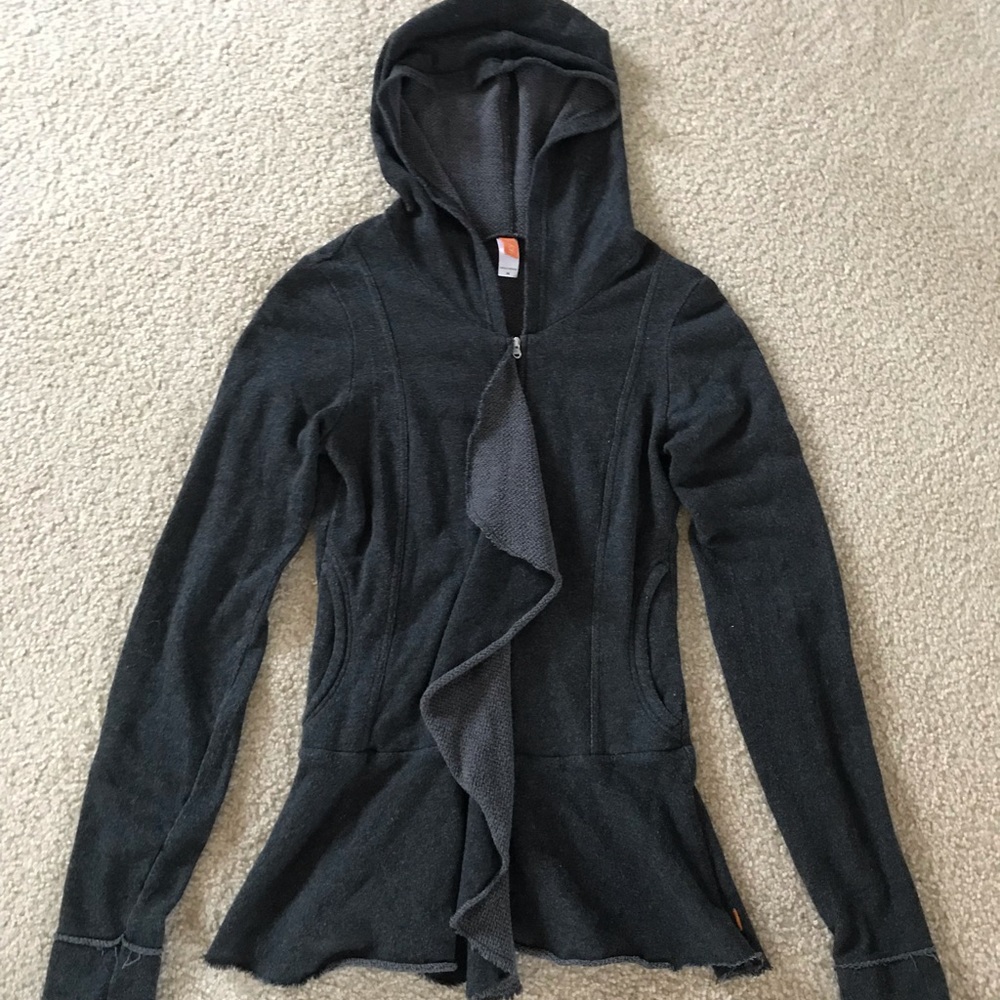 Lucy sweater